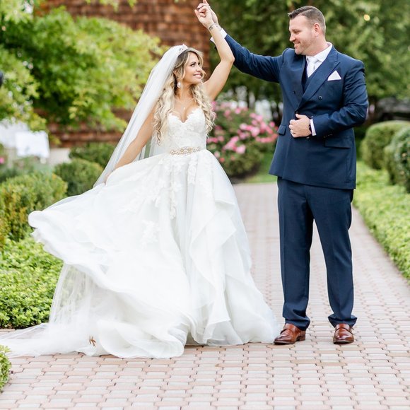 Hayley Paige Scout Wedding Gown Style #12100 - Picture 8 of 16